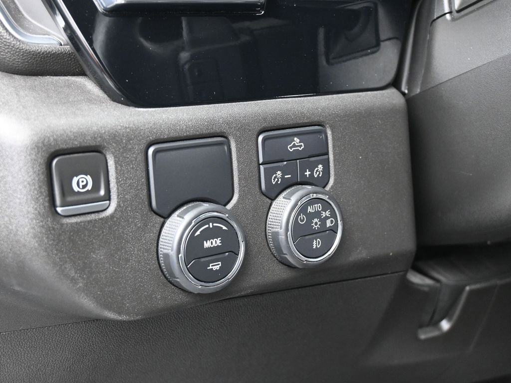Used 2023 Chevrolet Silverado 1500 RST image 15