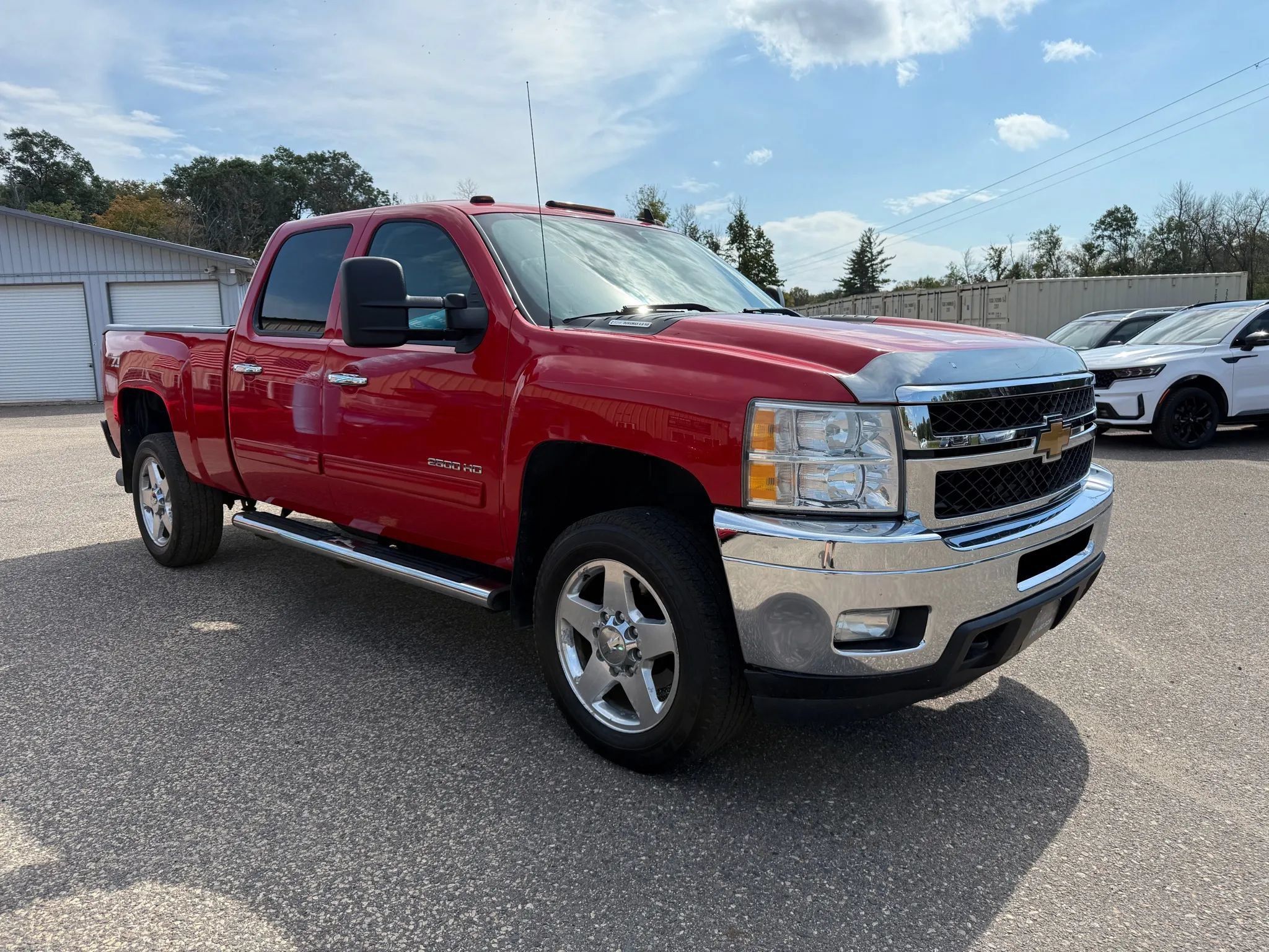 Used 2014 Chevrolet Silverado 2500 LTZ w/ LTZ Plus Package AWD/4WD image 3