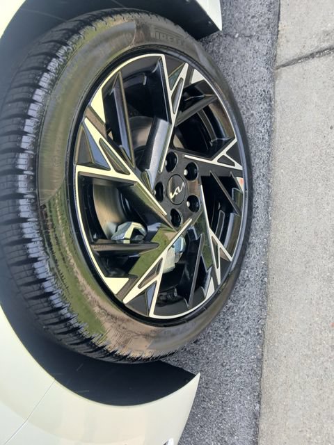 New 2026 Kia K5 GT-Line FWD image 4