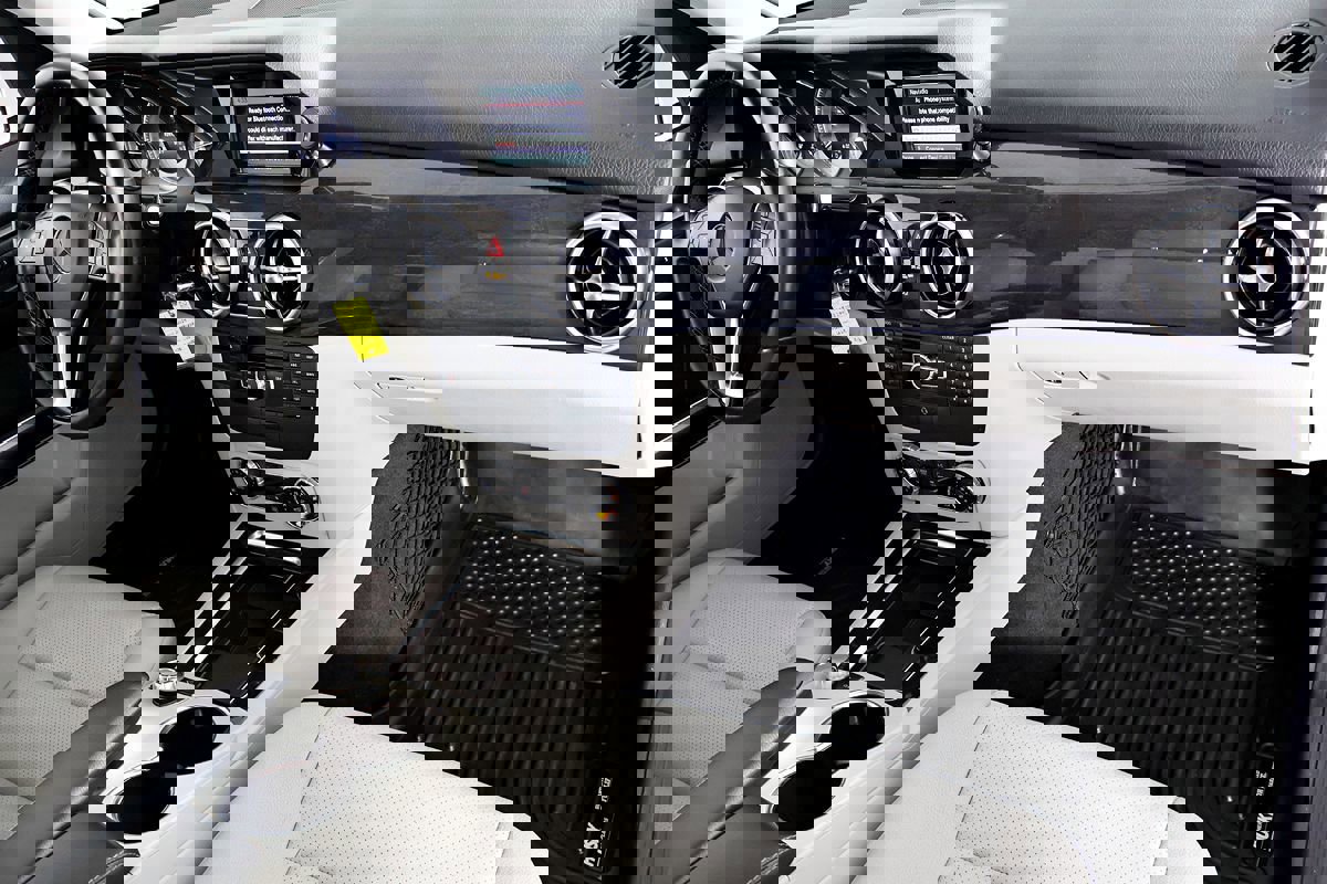 Used 2014 Mercedes-Benz GLK 250 BlueTEC 4MATIC image 24