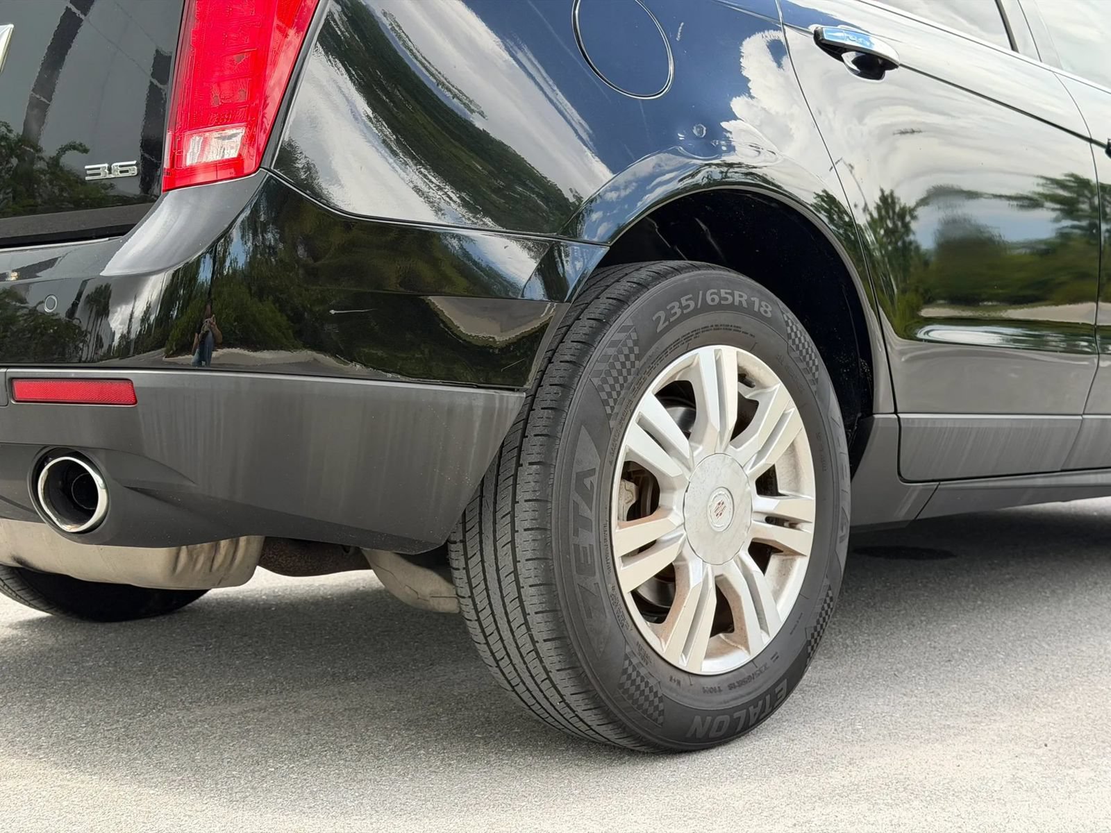 Used 2015 Cadillac SRX Luxury AWD/4WD image 17