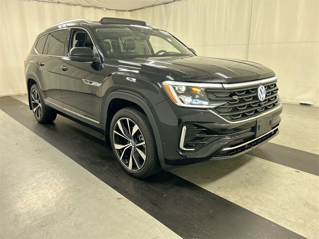 Certified 2024 Volkswagen Atlas SEL Premium R-Line