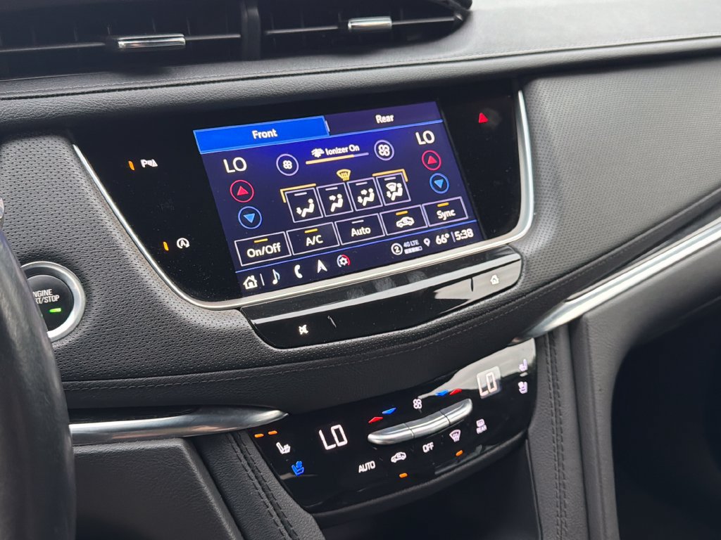 Certified 2023 Cadillac XT5 Premium Luxury AWD/4WD image 9