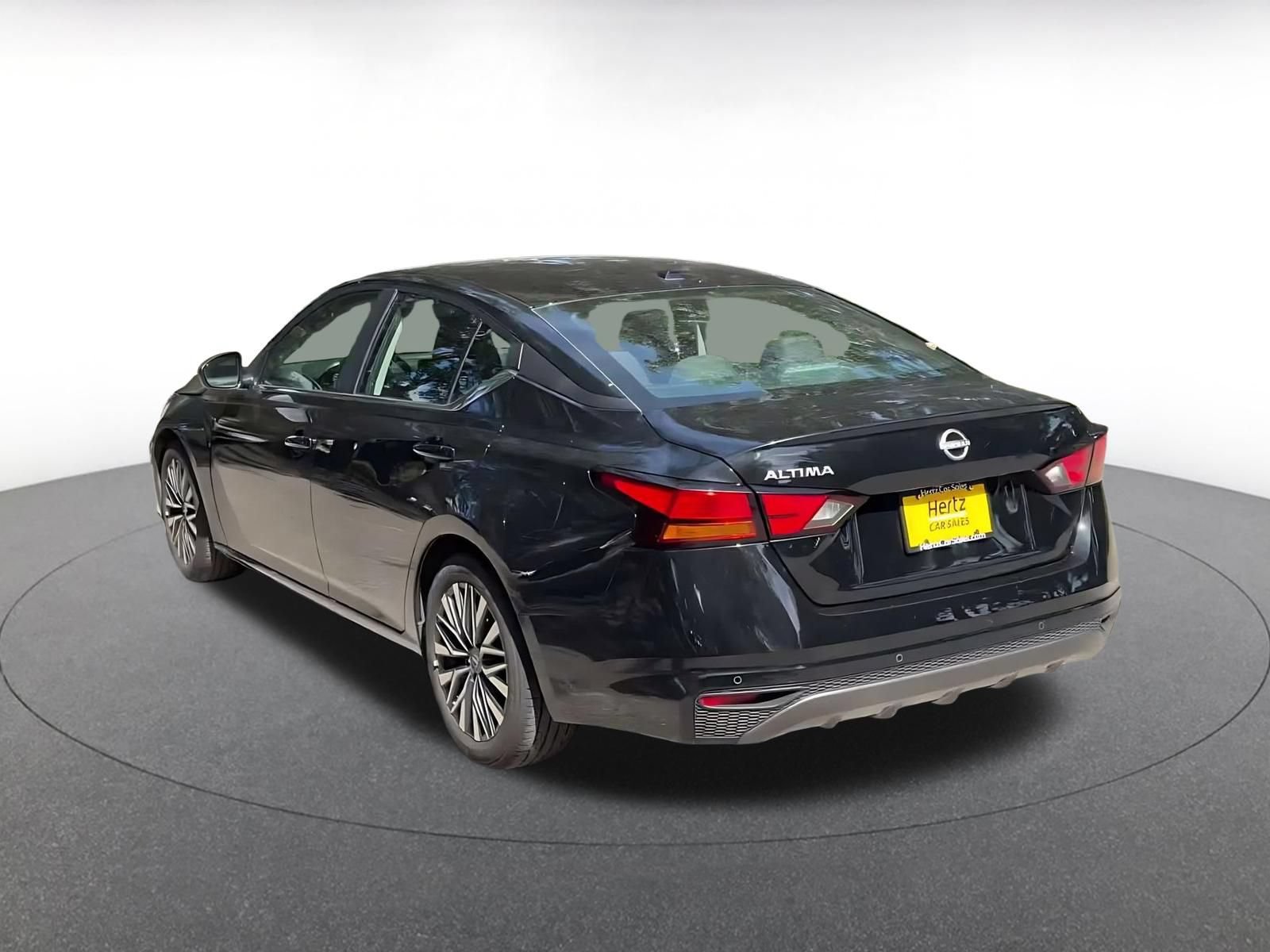 Used 2026 Nissan Altima 2.5 SV FWD image 10