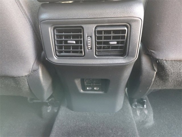 Used 2022 Toyota RAV4 XLE image 16