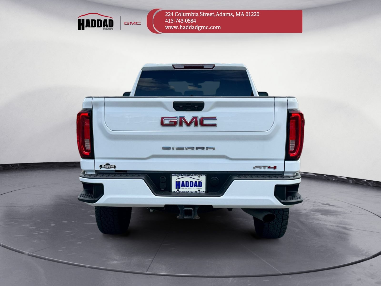 Used 2023 GMC Sierra 2500 AT4 AWD/4WD image 5