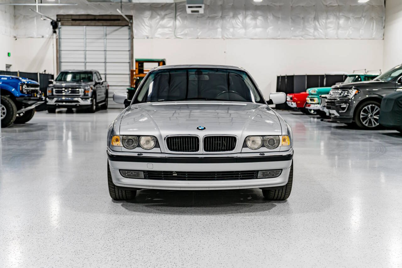 Used 2001 BMW 740iL RWD image 8