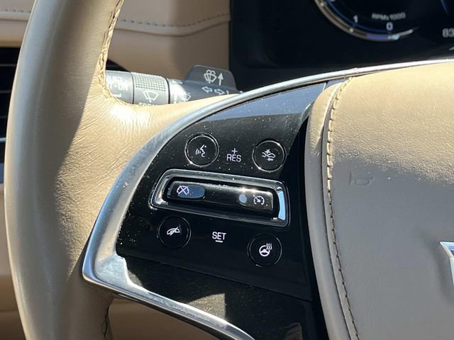 Used 2018 Cadillac Escalade ESV Platinum AWD/4WD image 19