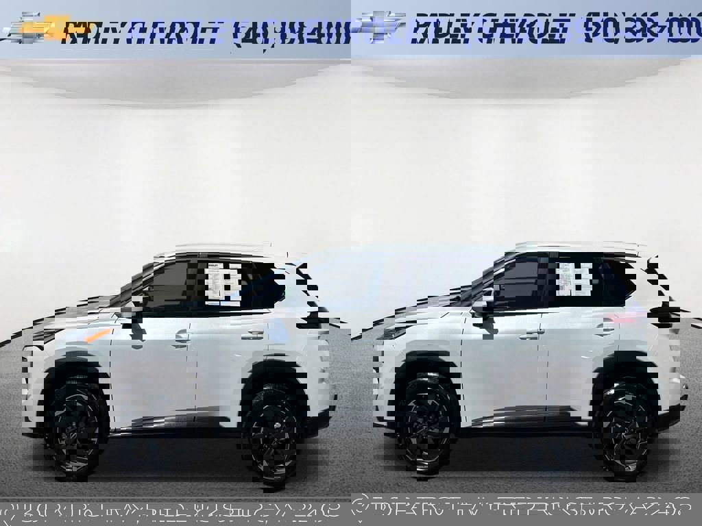 Used 2025 Nissan Rogue SV image 17