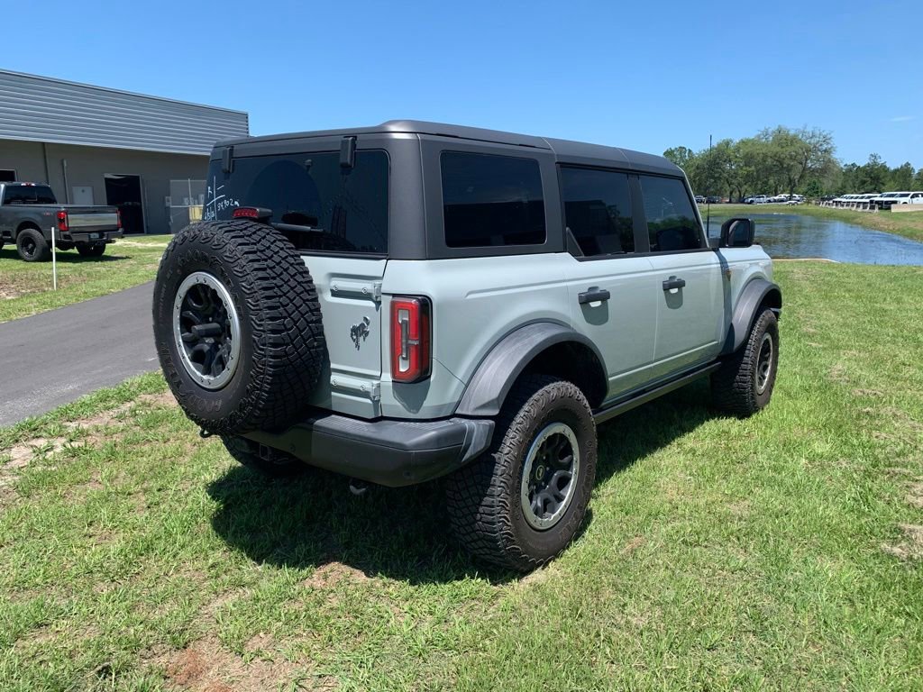 Used 2022 Ford Bronco Badlands w/ Sasquatch Package AWD/4WD image 4