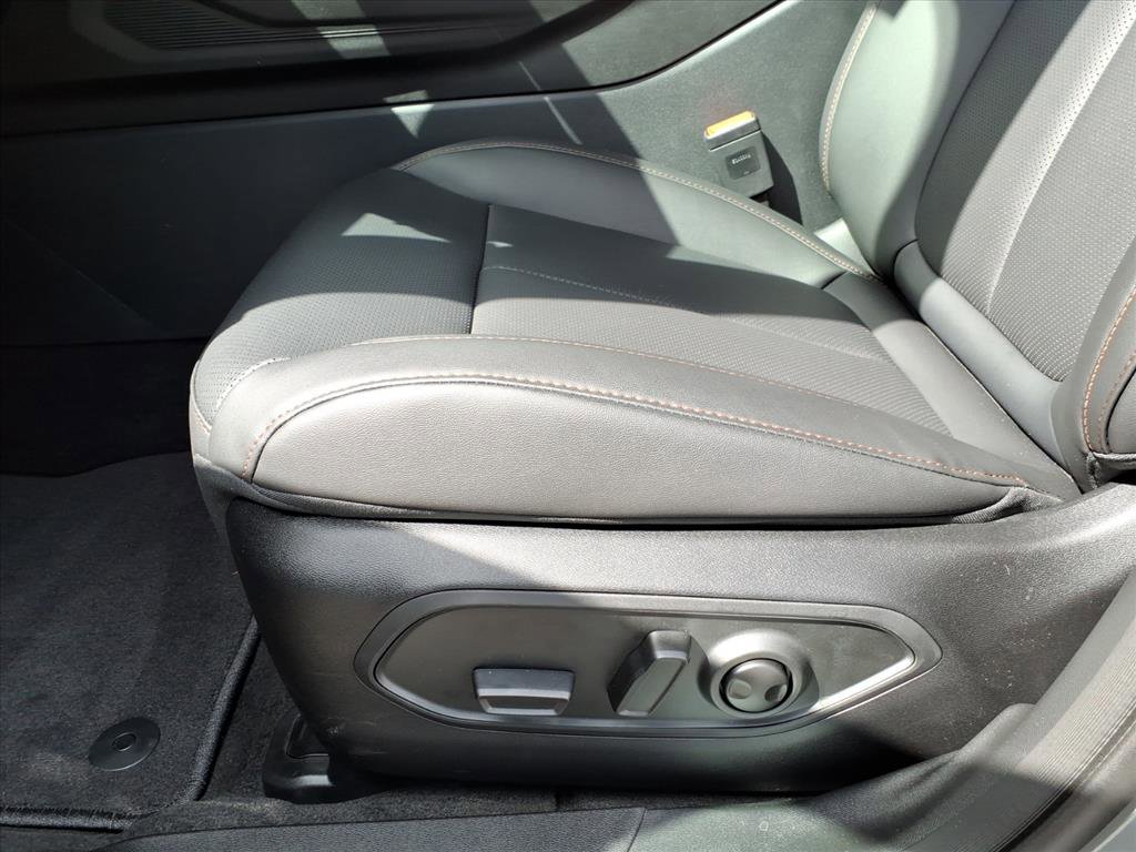 New 2026 Jeep Cherokee Limited image 16