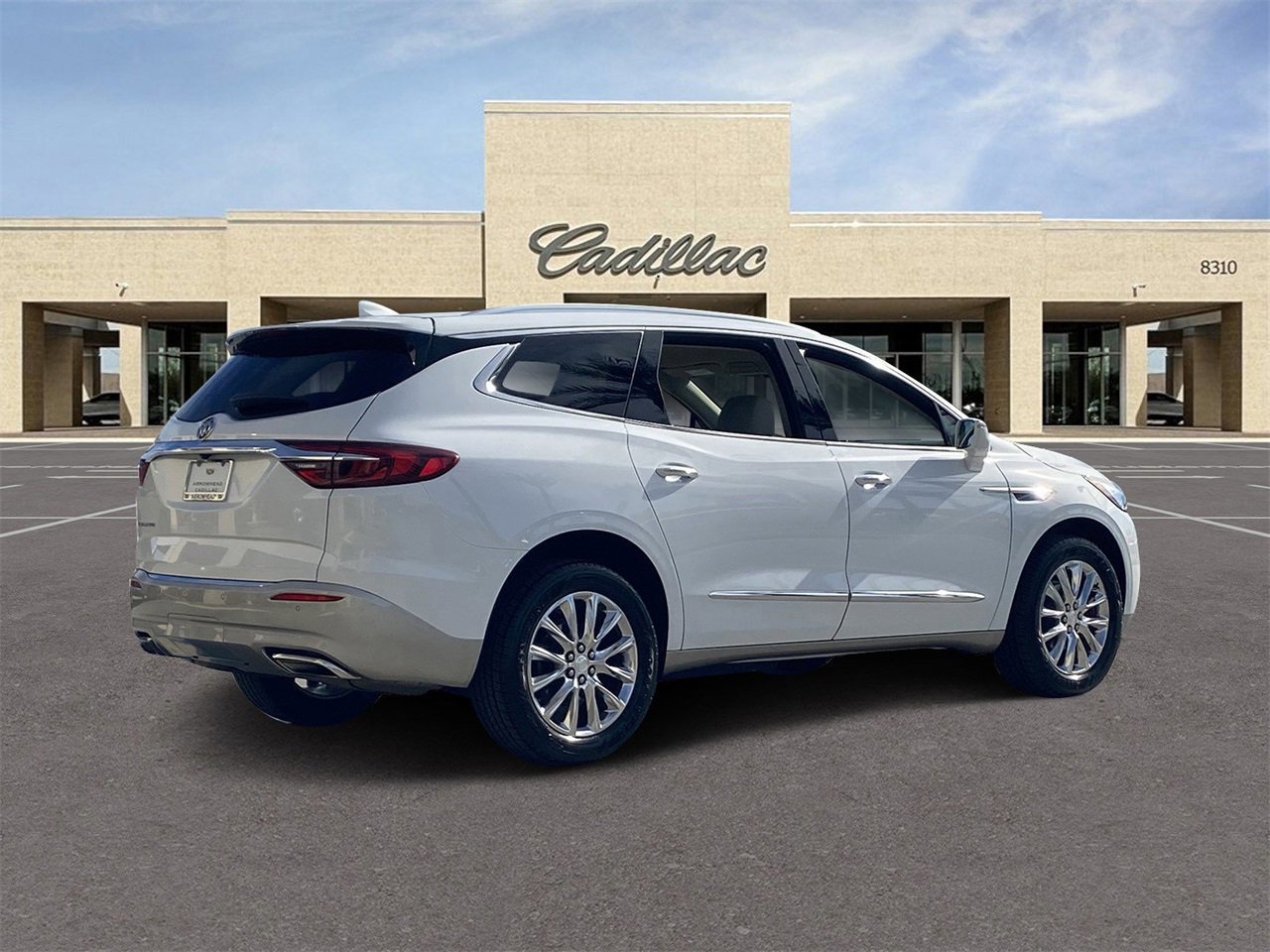 Used 2020 Buick Enclave Essence w/ Sound and Sites Package image 5