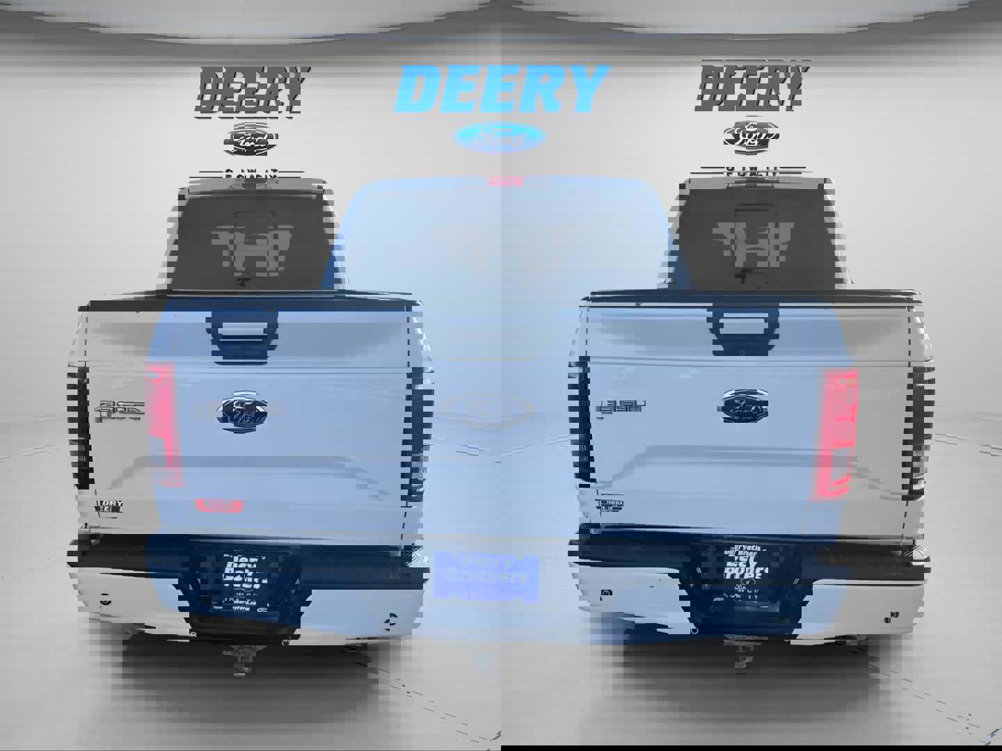 Used 2015 Ford F150 XLT w/ Equipment Group 302A Luxury image 7