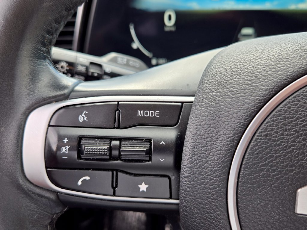 Used 2024 Kia Sportage SX FWD image 24