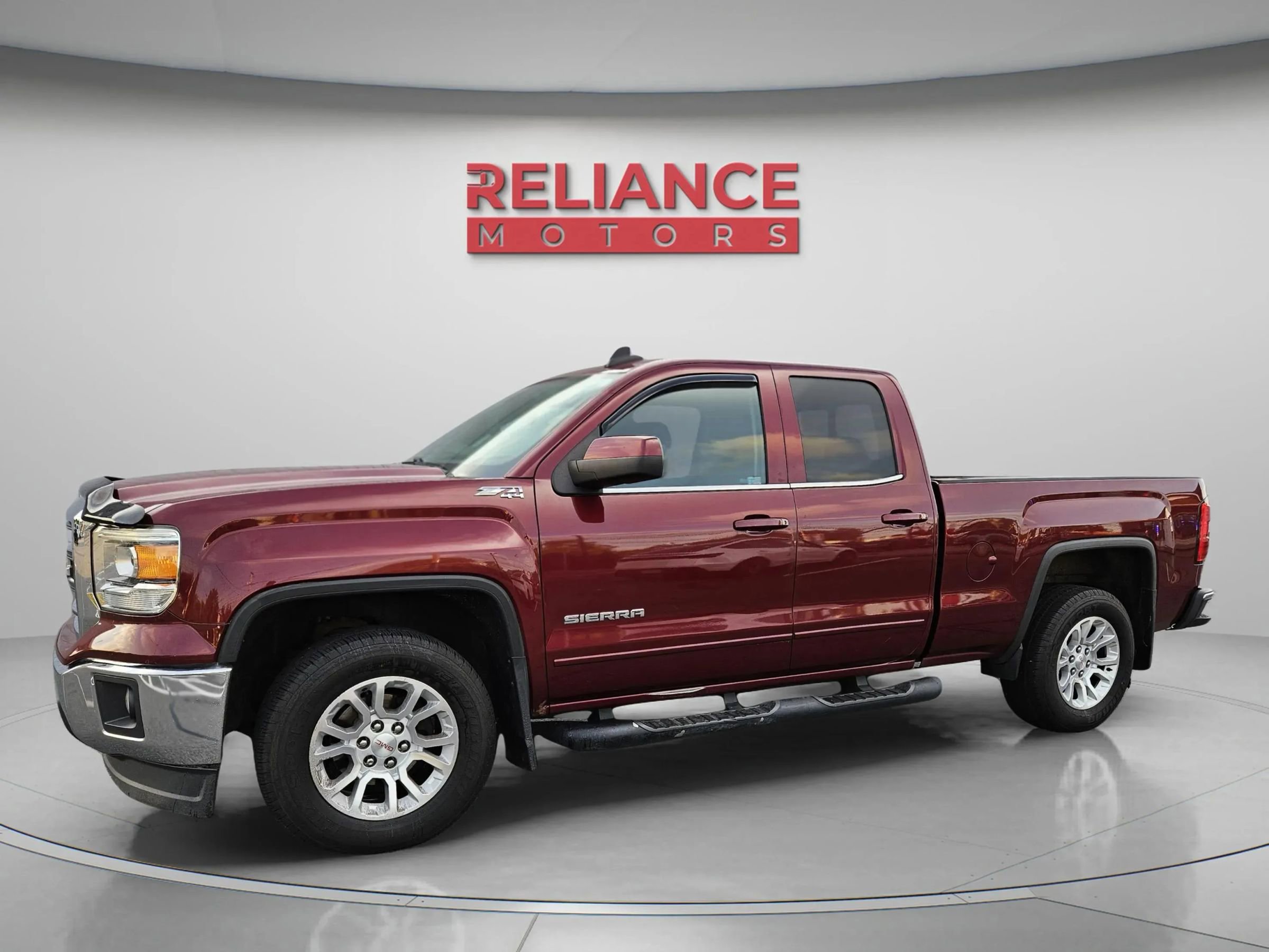 Used 2015 GMC Sierra 1500 SLE w/ SLE Value Package image 2