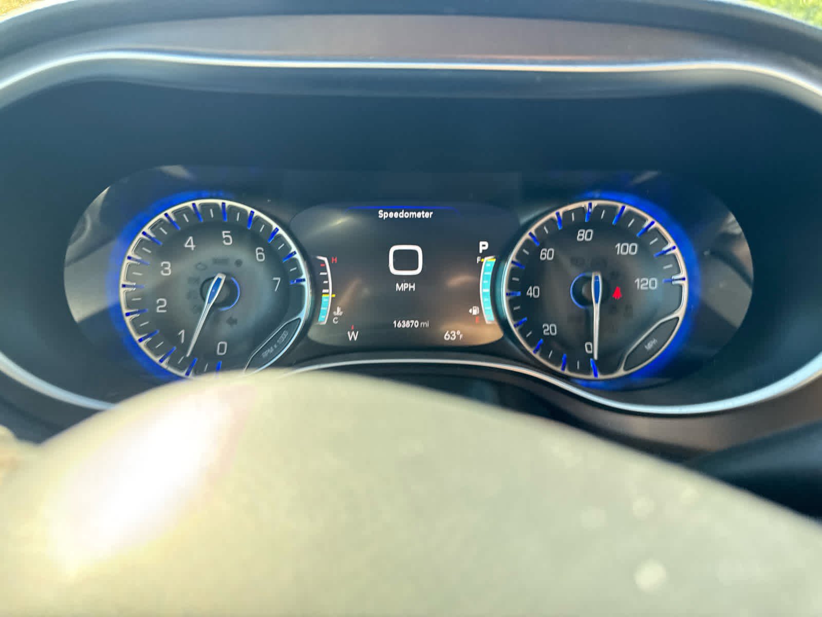 Used 2017 Chrysler Pacifica Touring-L Plus FWD image 7