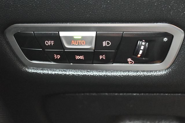 Used 2022 BMW X5 xDrive40i AWD/4WD image 28