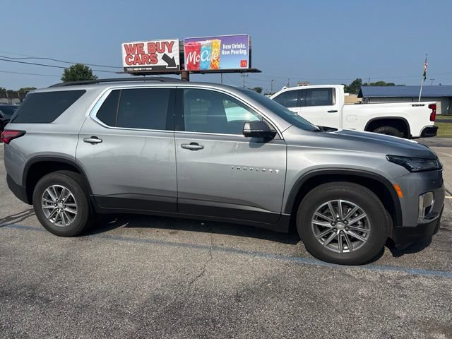Used 2023 Chevrolet Traverse LT FWD image 6