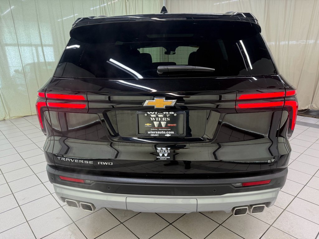 Certified 2024 Chevrolet Traverse LT w/ Enhanced Driving Package image 6