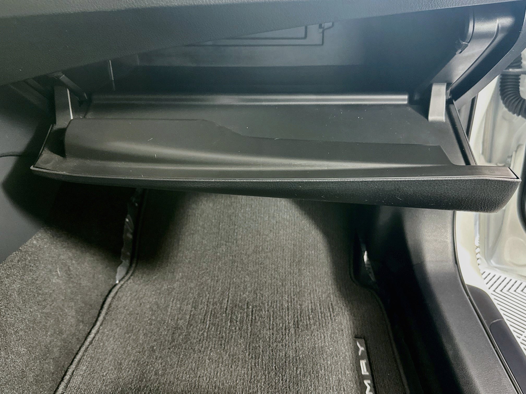 Used 2025 Toyota Camry LE FWD image 32