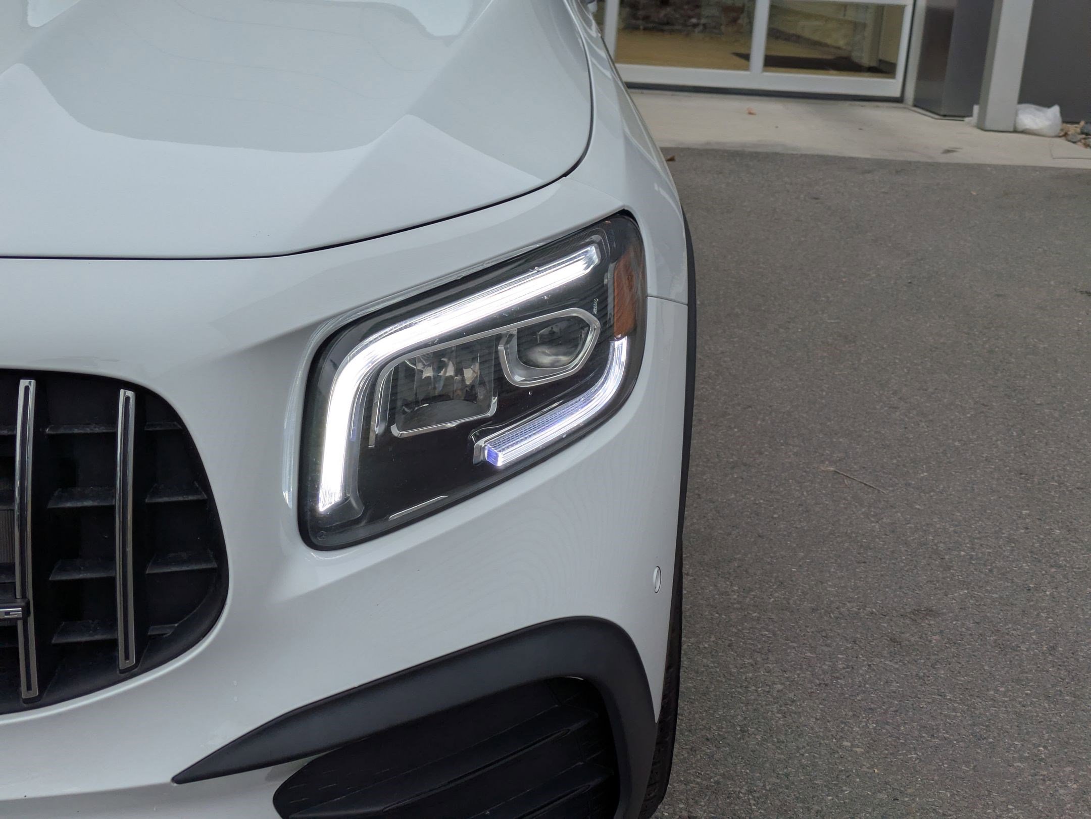 Used 2022 Mercedes-Benz GLB 35 AMG 4MATIC image 10