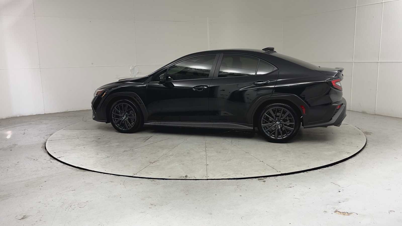 Used 2022 Subaru WRX Limited AWD/4WD image 4