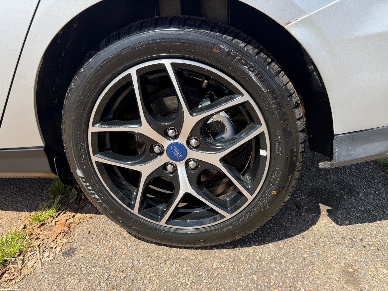 Used 2017 Ford Focus SEL image 27