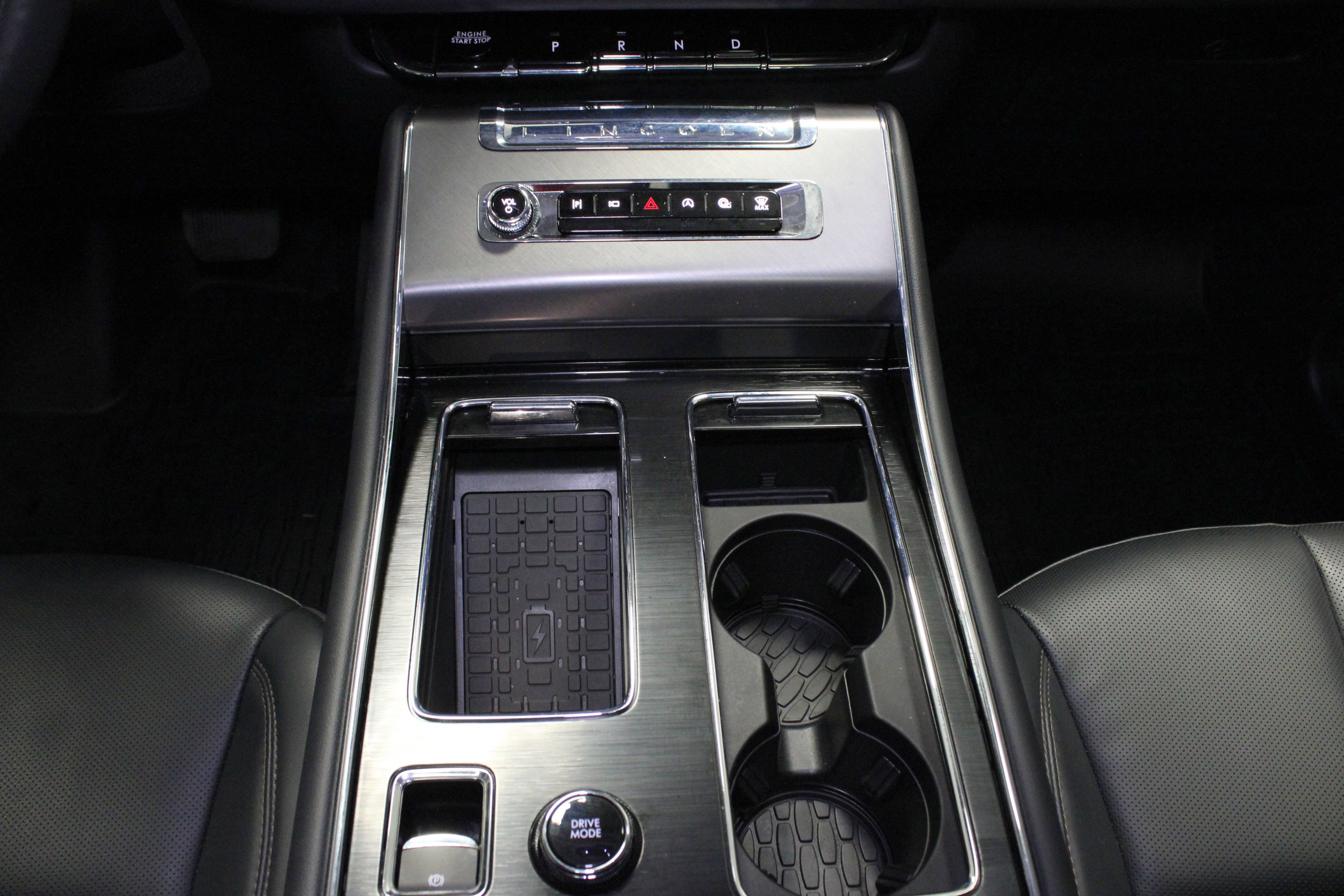 Used 2025 Lincoln Aviator AWD w/ Equipment Group 101A image 23