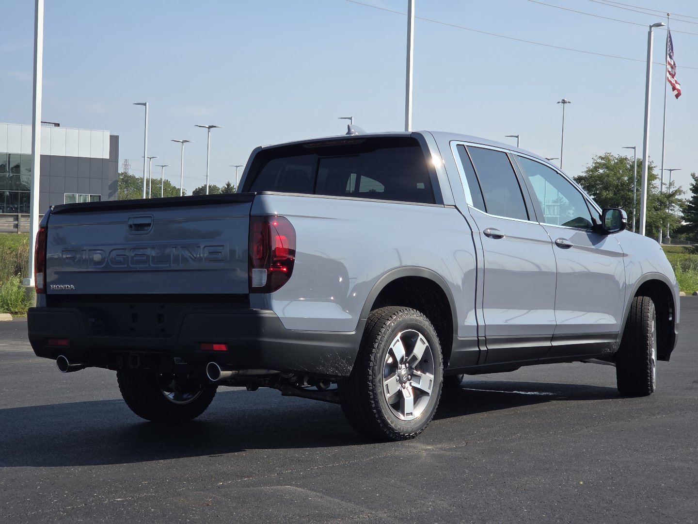 New 2026 Honda Ridgeline RTL image 17