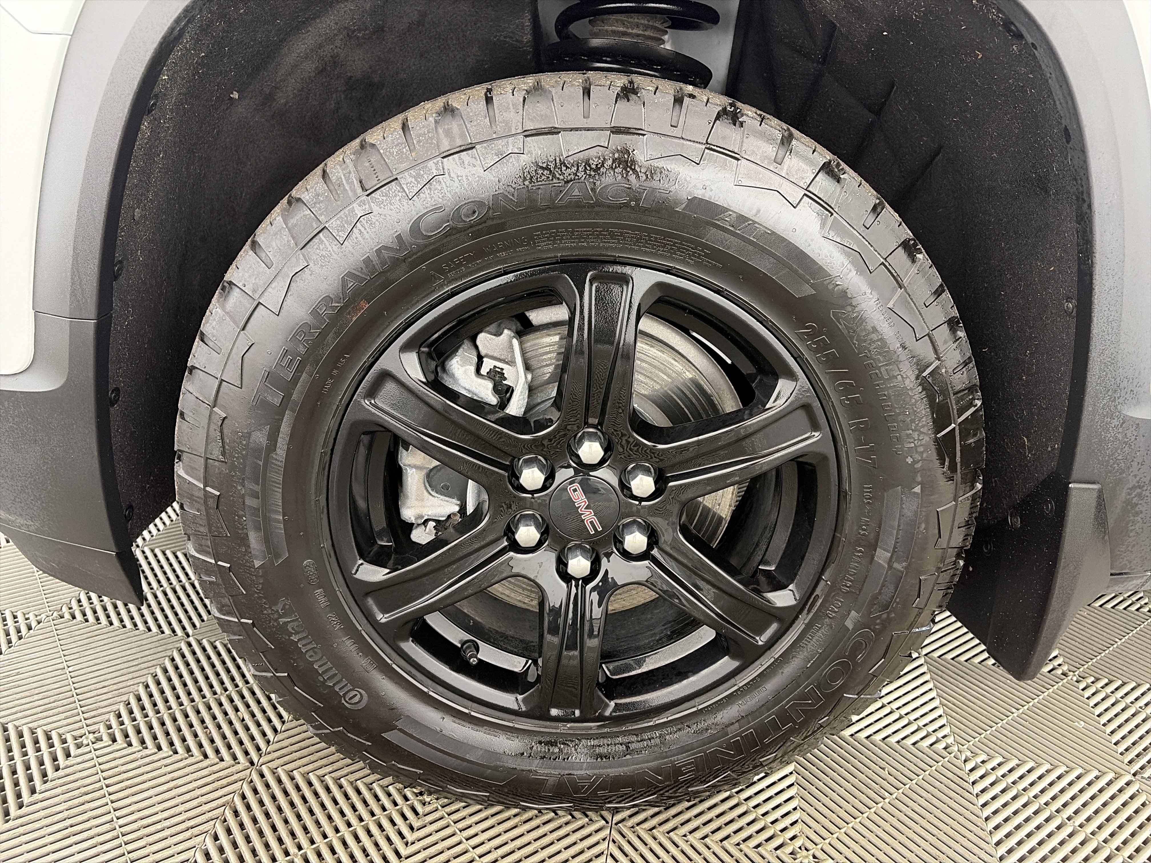 Used 2023 GMC Acadia AT4 AWD/4WD image 14