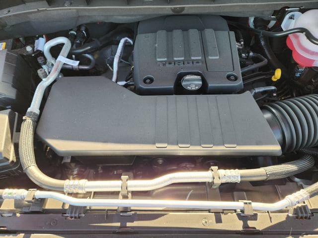 New 2026 Chevrolet Silverado 1500 LT w/ Safety Package RWD image 40