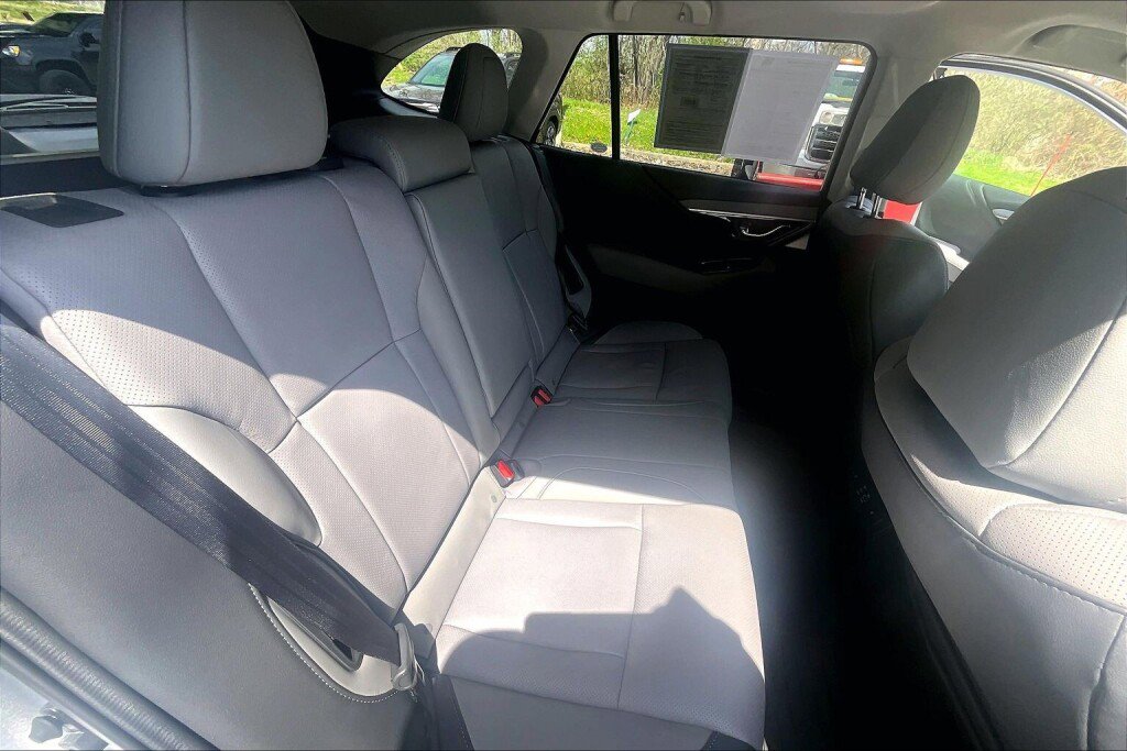 Certified 2025 Subaru Outback Limited XT image 16