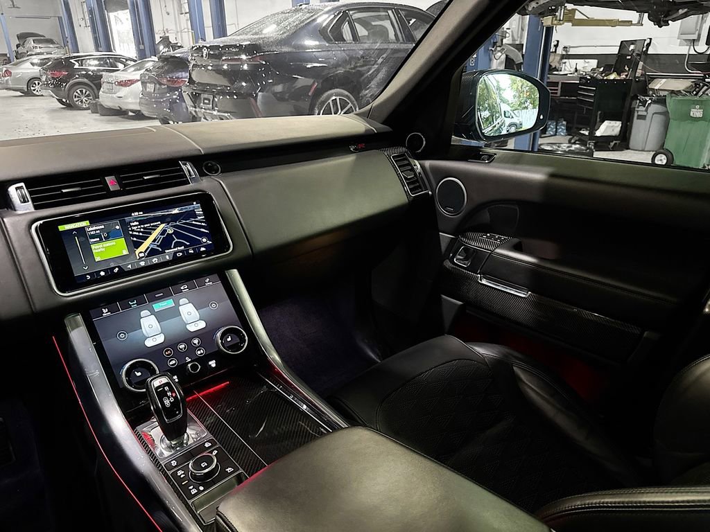 Used 2020 Land Rover Range Rover Sport SVR AWD/4WD image 26