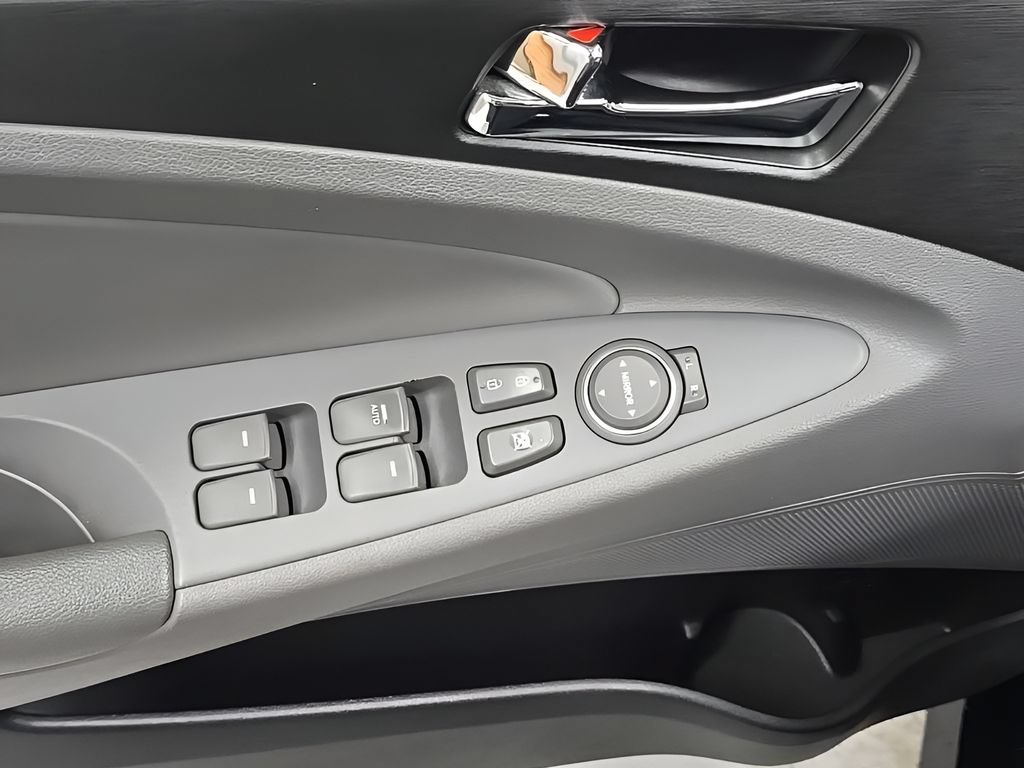 Used 2014 Hyundai Sonata GLS w/ Popular Equipment Group 2 FWD image 11