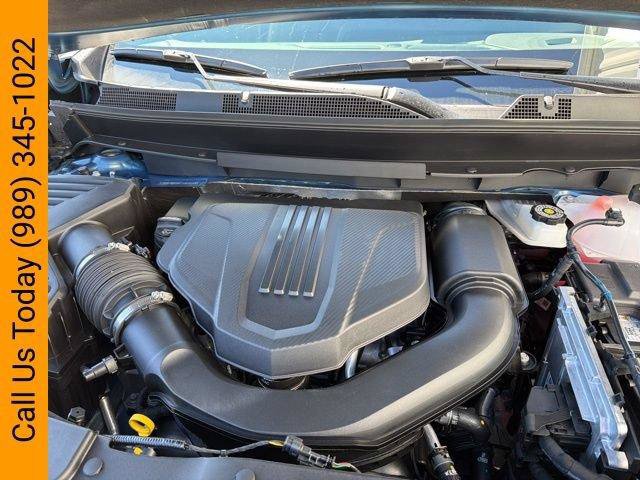 New 2026 Chevrolet Traverse LT w/ Driver Confidence Package FWD image 11