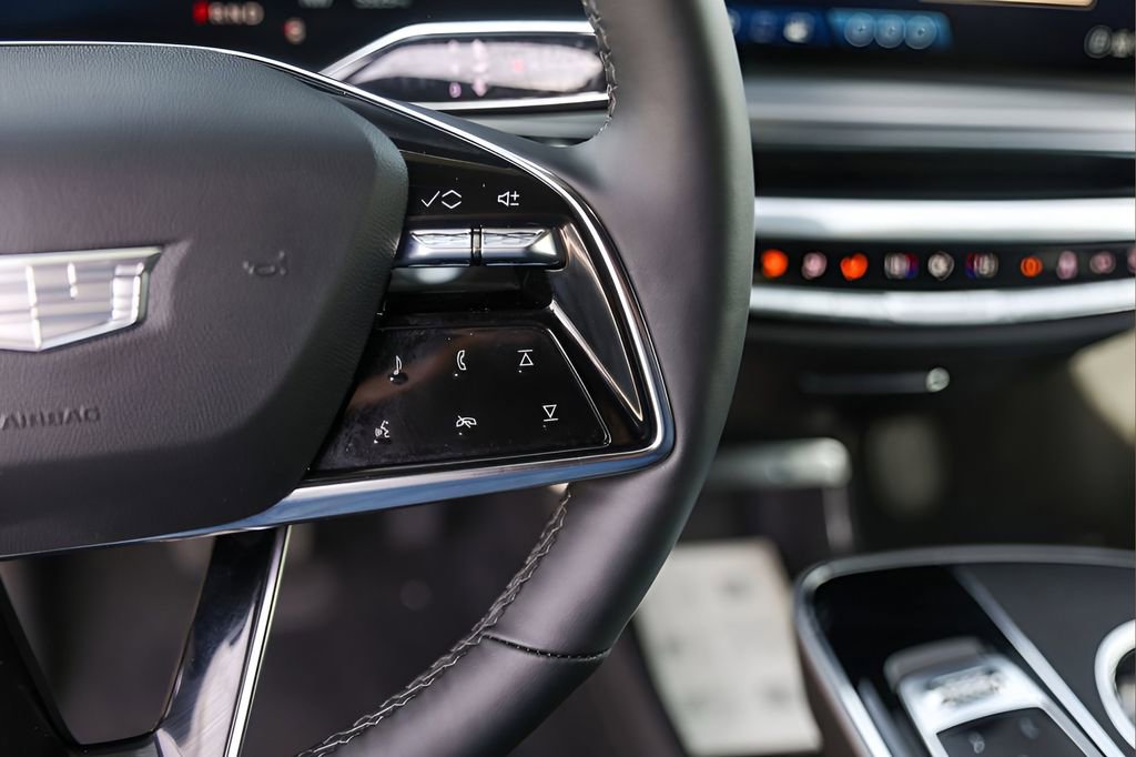 Certified 2024 Cadillac Lyriq Sport image 13