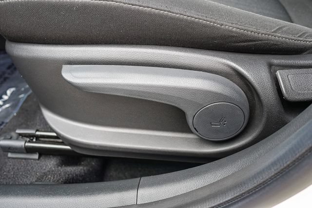 Certified 2022 Hyundai Kona SEL AWD/4WD image 23