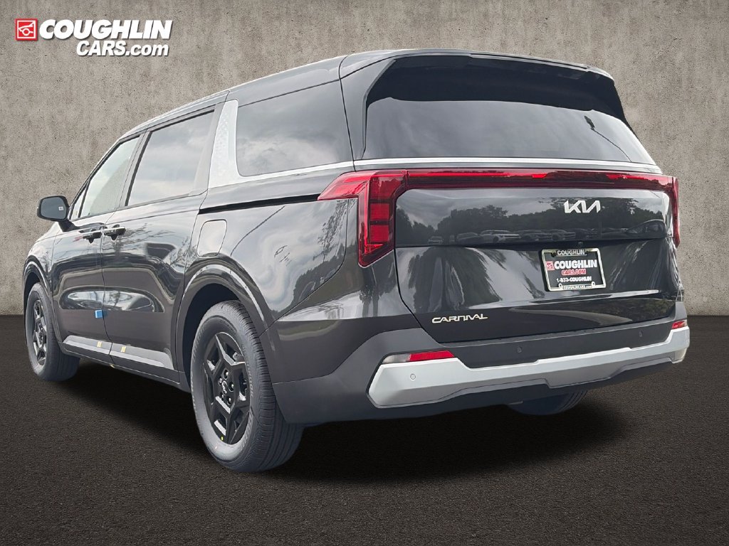 New 2026 Kia Carnival FWD image 5