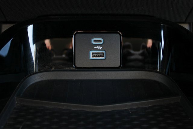 Used 2023 Ford Mustang Mach-E Select image 21