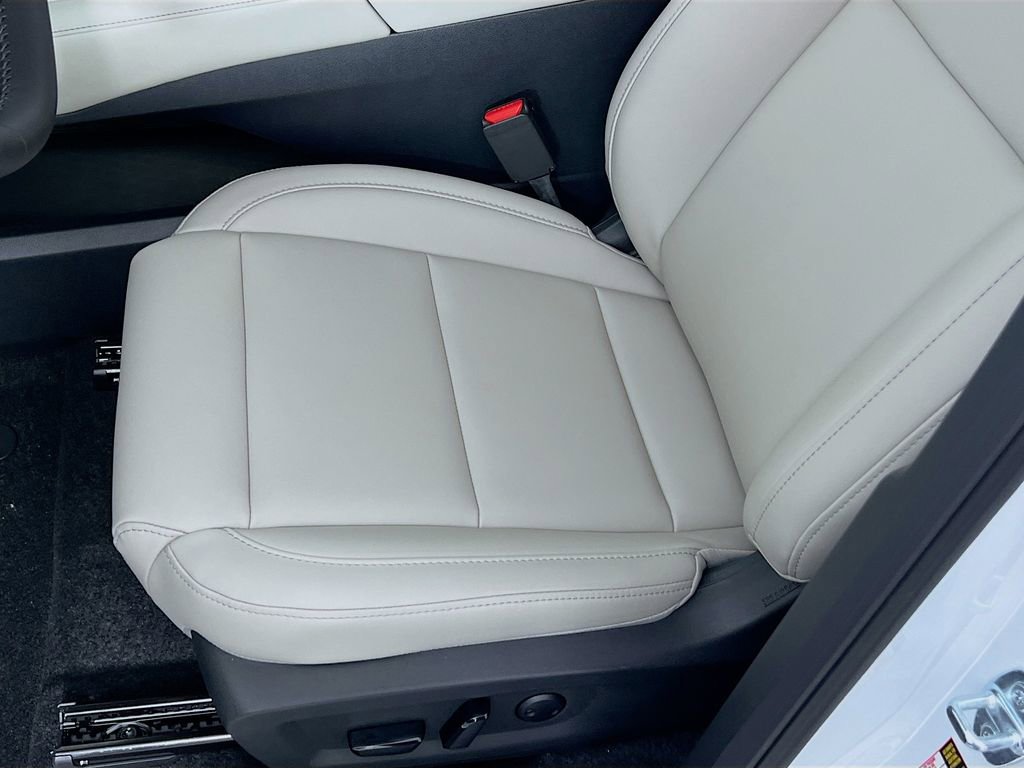 New 2025 Nissan Murano SL w/ Cargo Package AWD/4WD image 16