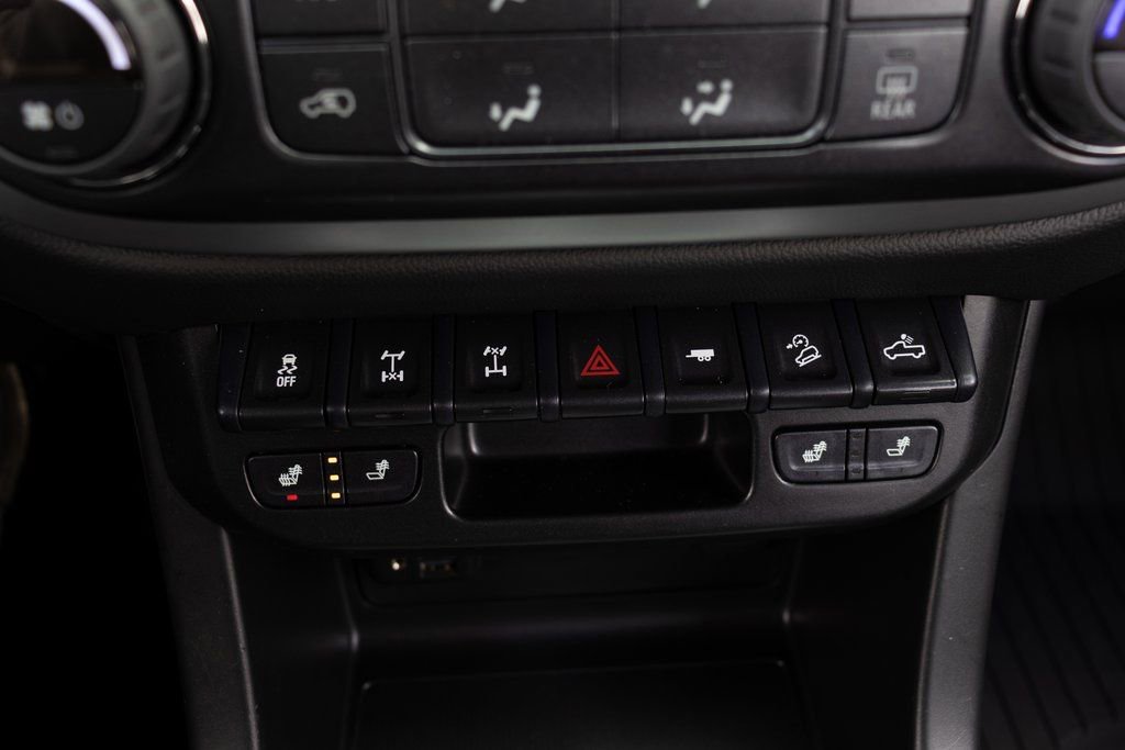 Used 2022 Chevrolet Colorado ZR2 AWD/4WD image 34