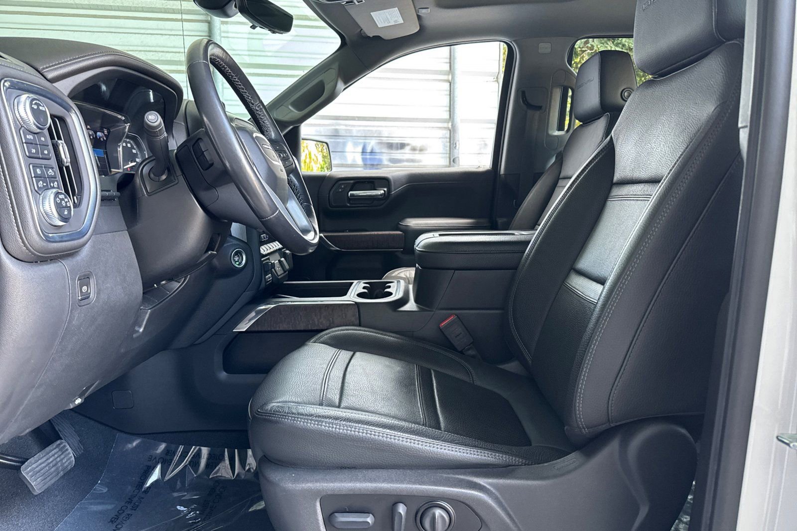 Used 2022 GMC Sierra 1500 Denali w/ Denali Reserve Package image 10