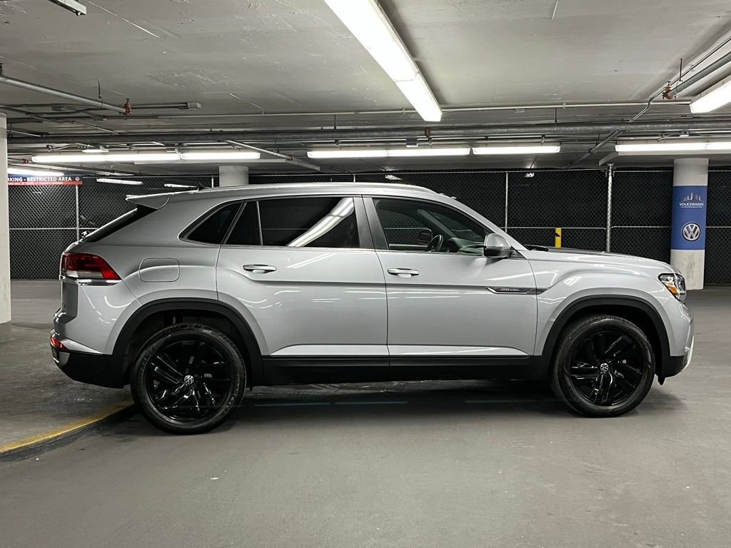 Used 2023 Volkswagen Atlas Cross Sport SE w/ Panoramic Sunroof Package image 41