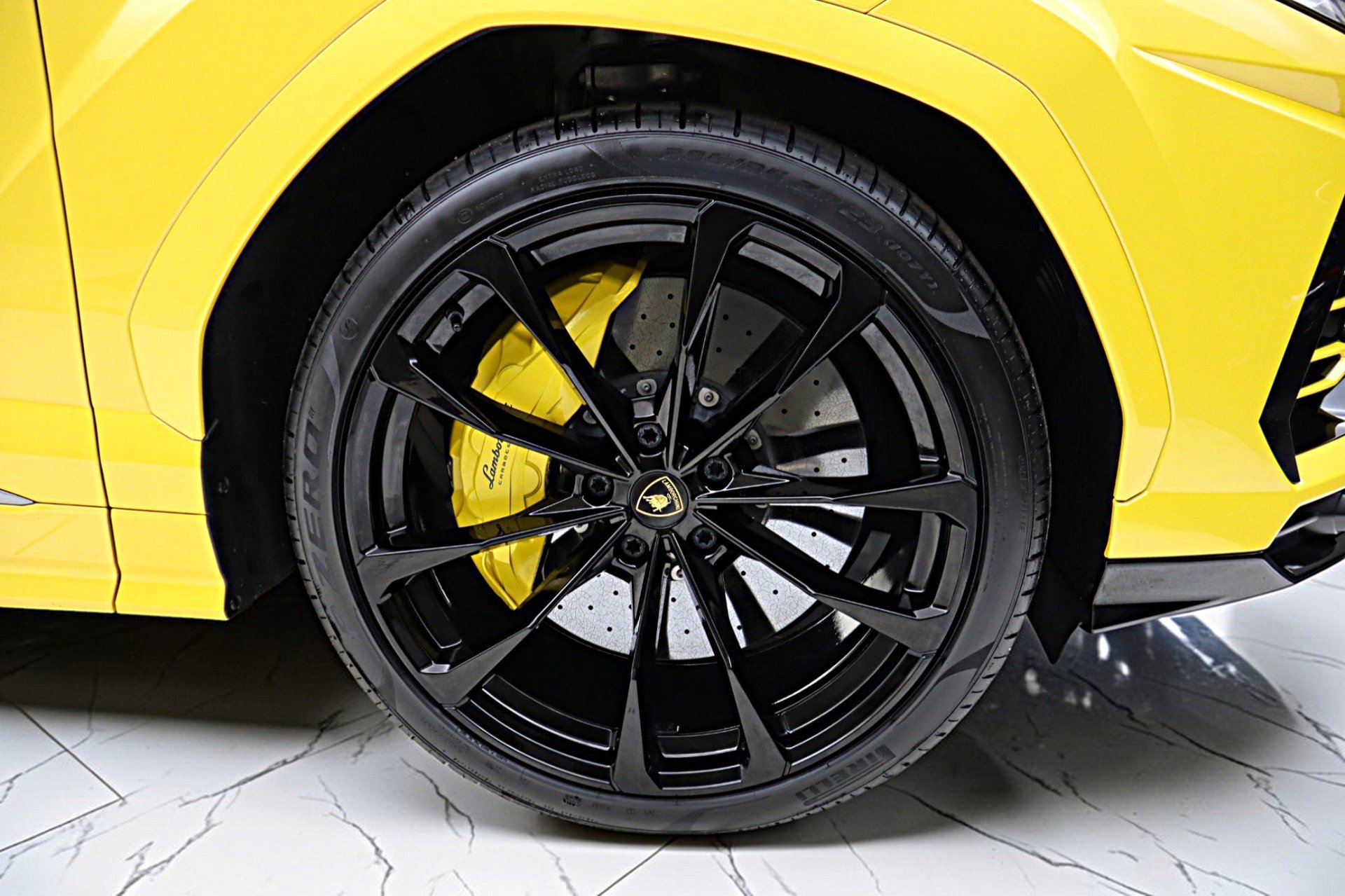 Used 2022 Lamborghini Urus image 53