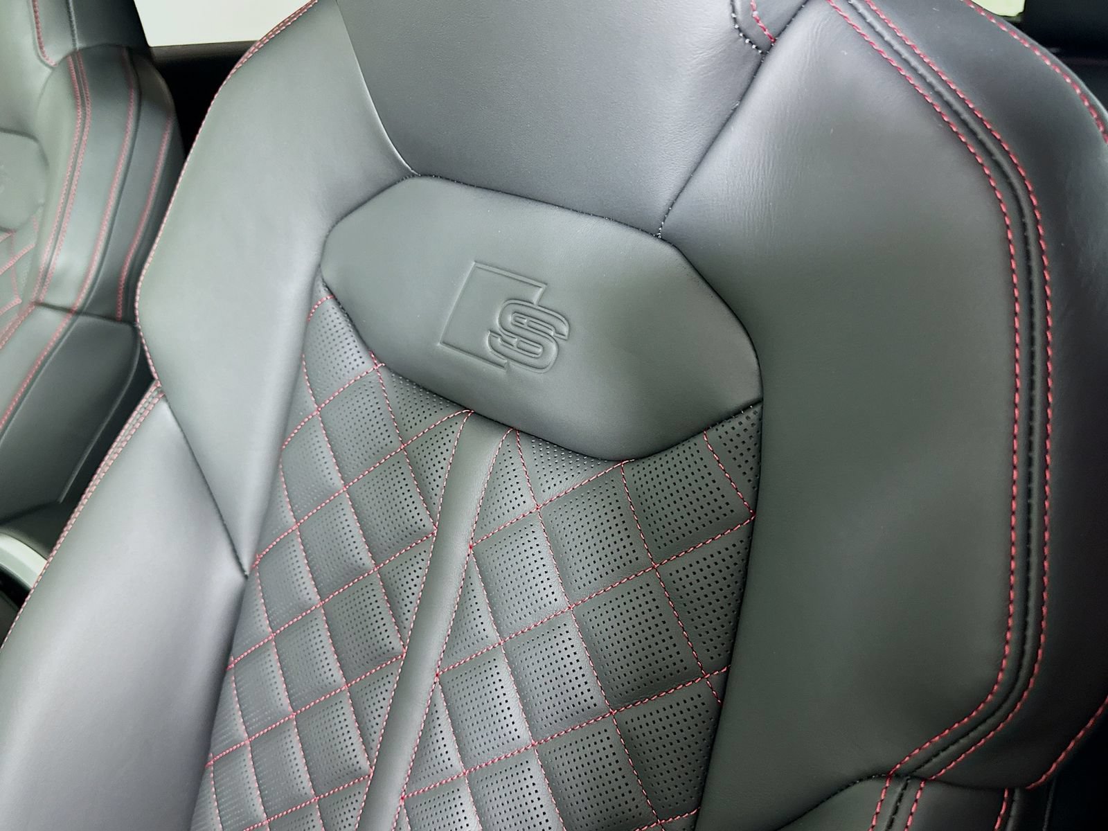 New 2026 Audi Q8 Prestige AWD/4WD image 40