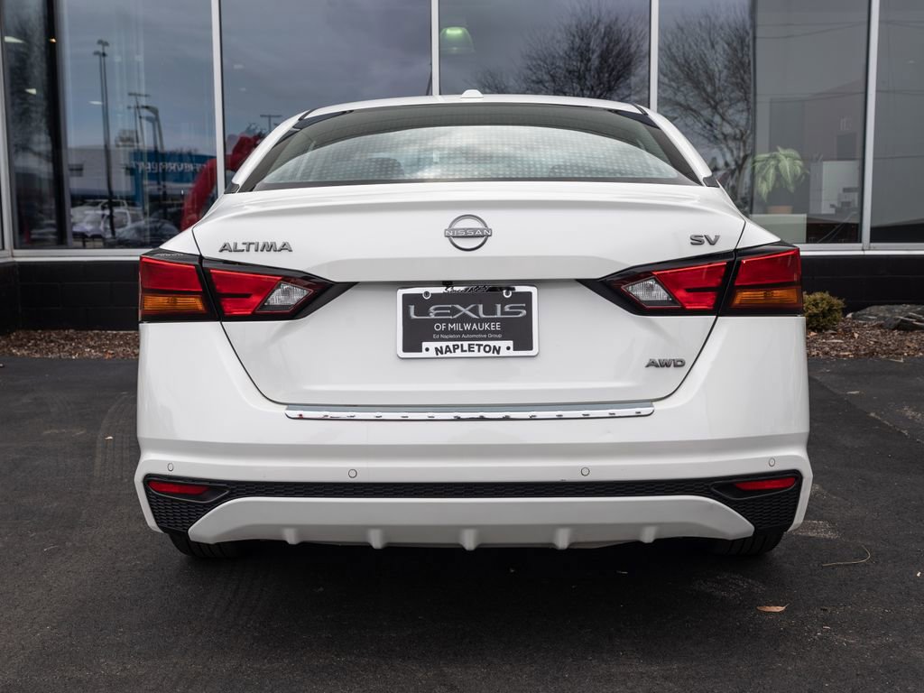 Used 2023 Nissan Altima 2.5 SV AWD/4WD image 8