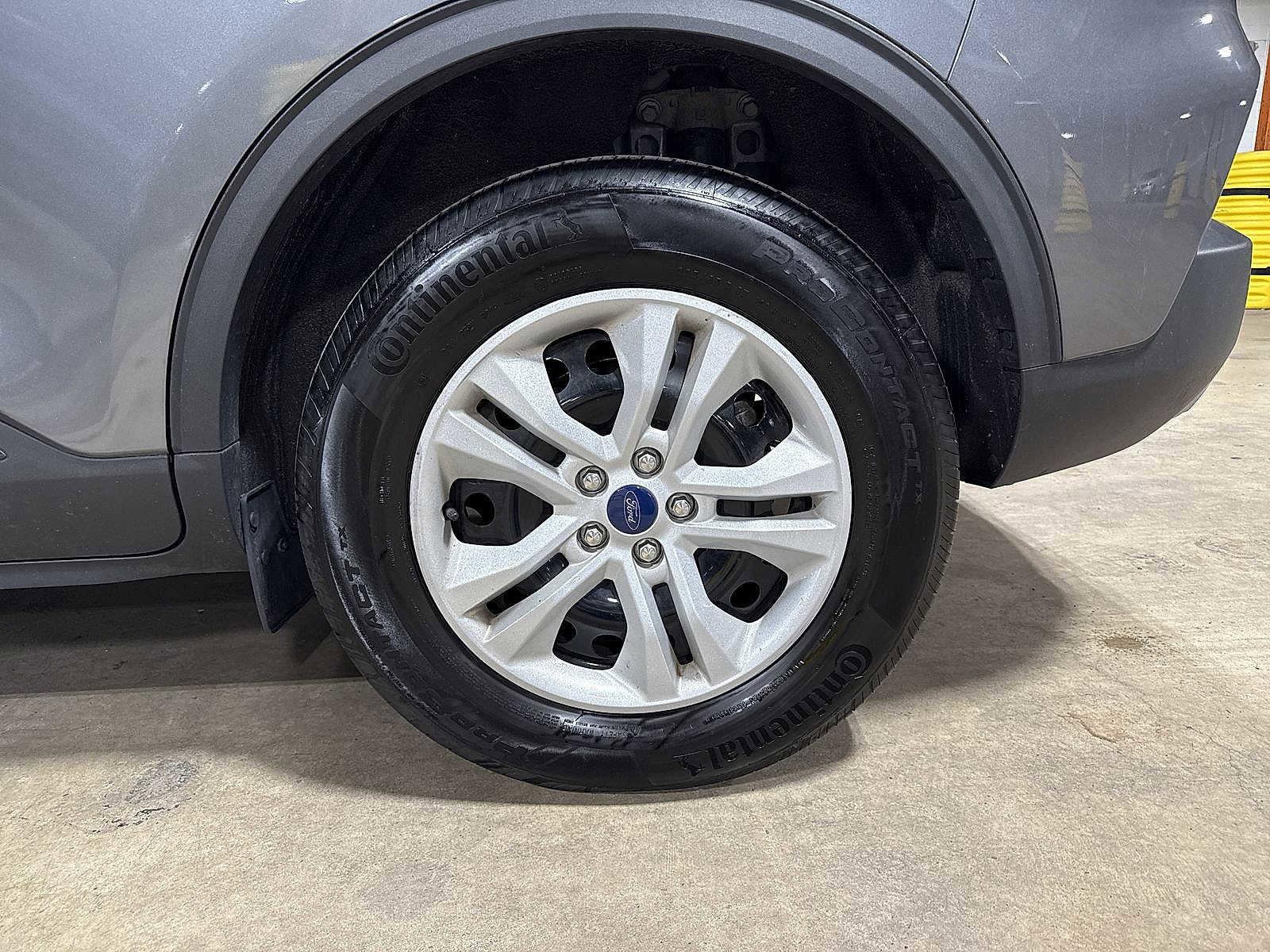 Used 2022 Ford Escape S image 10