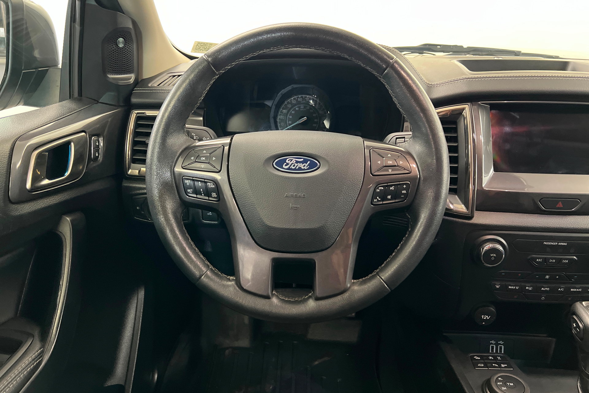 Used 2022 Ford Ranger Lariat w/ Equipment Group 501A High AWD/4WD image 13