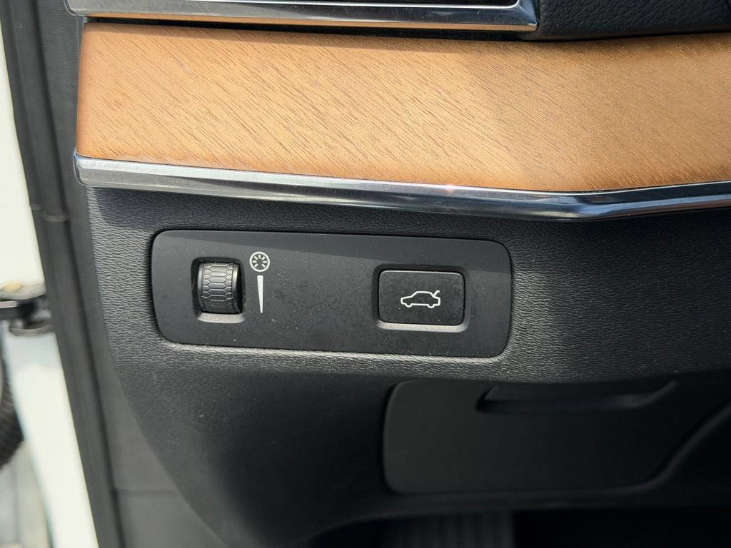 Used 2020 Volvo XC90 T6 Inscription AWD/4WD image 39