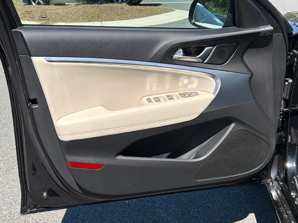 New 2026 Genesis G70 2.5T AWD/4WD image 12